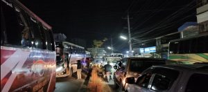 রেশনিং পদ্ধতি তুলে নেওয়া হলেও পাবনায় জ্বালানি তেলের চরম সংকট দুর্ভোগে যাত্রী ও পরিবহন সংশ্লিষ্ট ব্যাক্তিরা