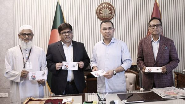 স্বাধীনতা দিবস: স্মারক ডাকটিকিট উন্মোচন করলেন প্রধানমন্ত্রী