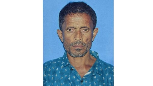 পাবনা সাঁথিয়ায় দিনমুজুরকে কুপিয়ে হত্যা করেছে অজ্ঞাত দুর্বৃত্তরা। নিহত আফছার সরদার (৪৫) গৌরিগ্রাম ইউনিয়নের ঘুঘুদহ পূর্বপাড়া গ্রামের কাজি সরদারের ছেলে। মঙ্গলবার দিবাগত রাতে ঘুঘুদহ গ্রামে এ ঘটনা ঘটে।